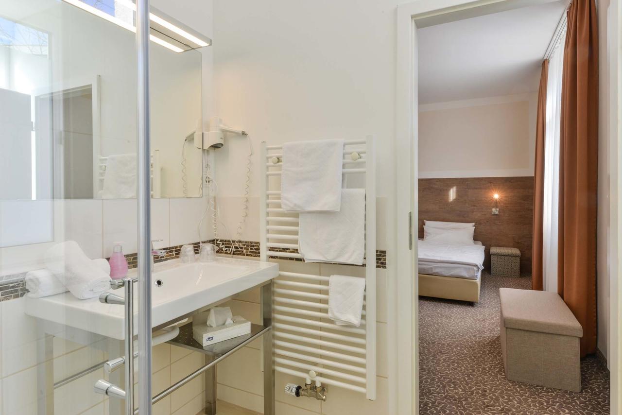 Hotel Primavera Parco Fürth Eksteriør billede