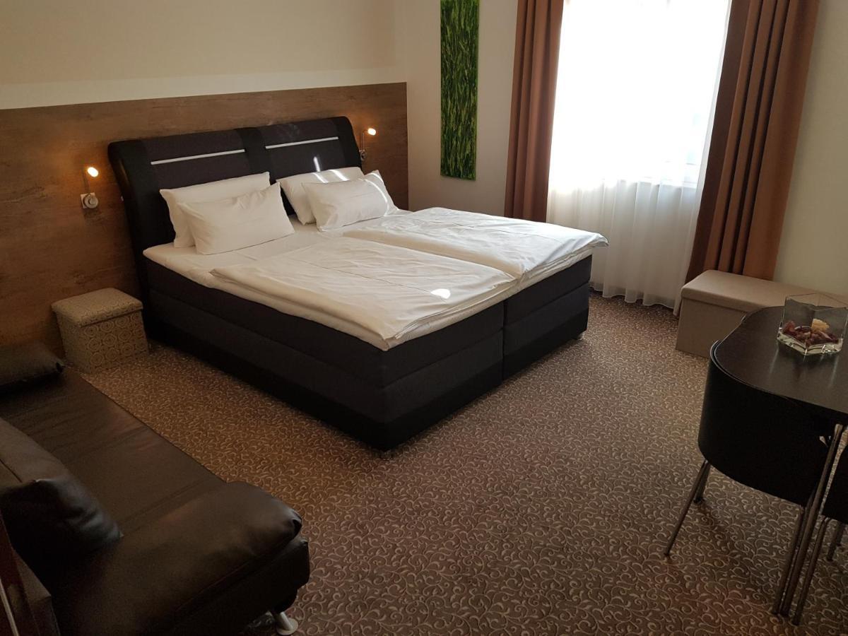 Hotel Primavera Parco Fürth Eksteriør billede